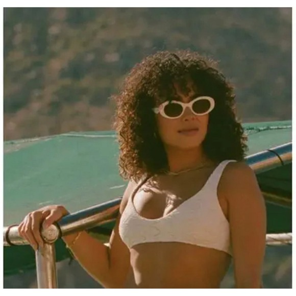 NEW Andie the Delray Swim Top Gardenia Cream Scalloped‎ Eyelet Size L Bride Soft - Picture 2 of 9